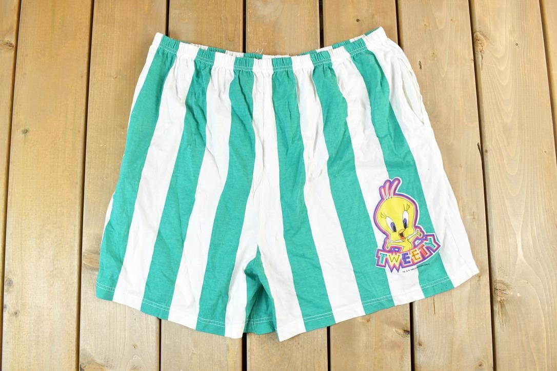 Vintage 1996 Tweety Bird Shorts