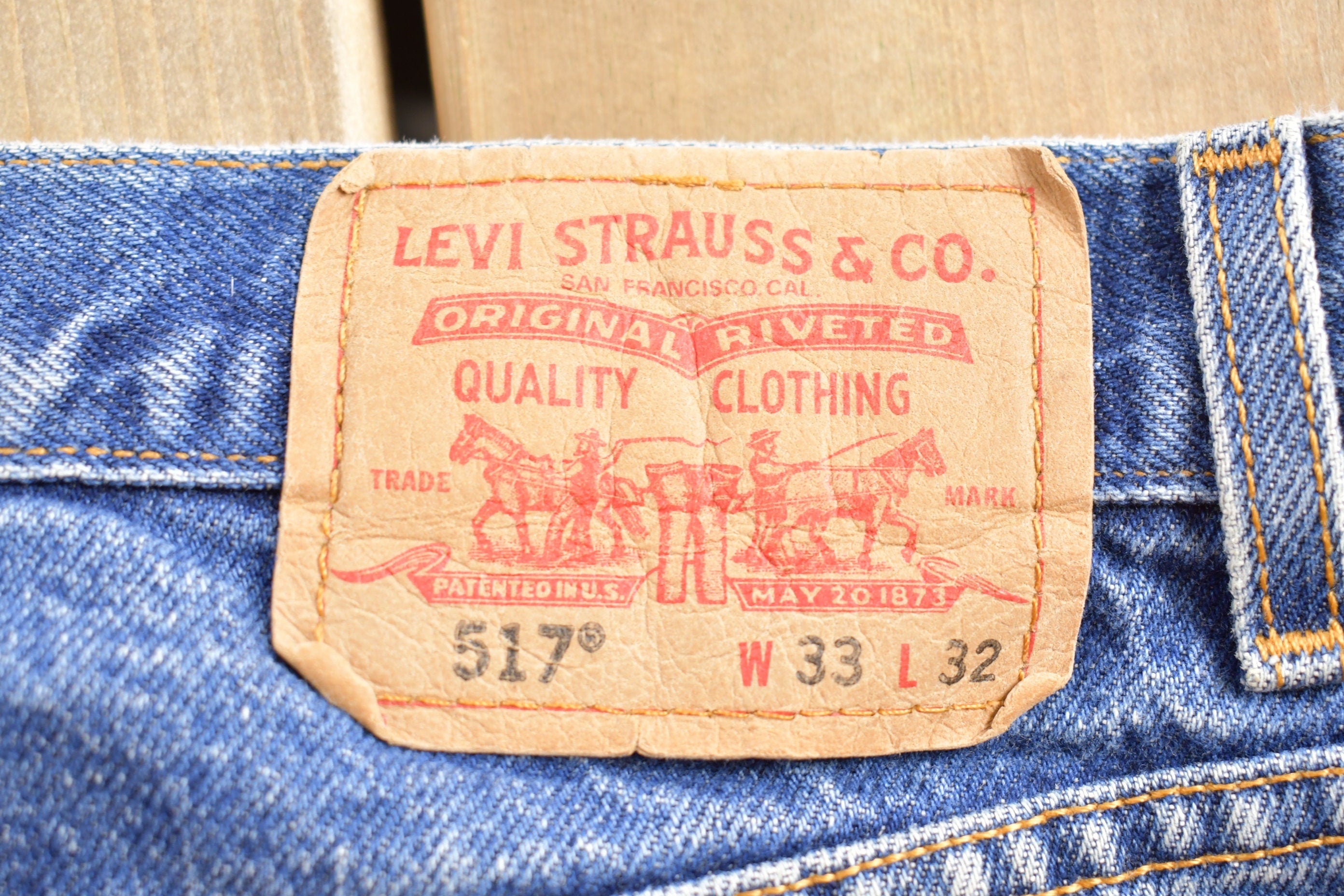 Vintage 1990s Levi's 517 Boot Cut Jeans Size 33 x 31.5