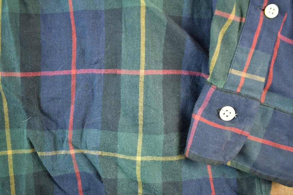 Vintage 1990s Ralph Lauren Plaid Button Up Shirt Men's L