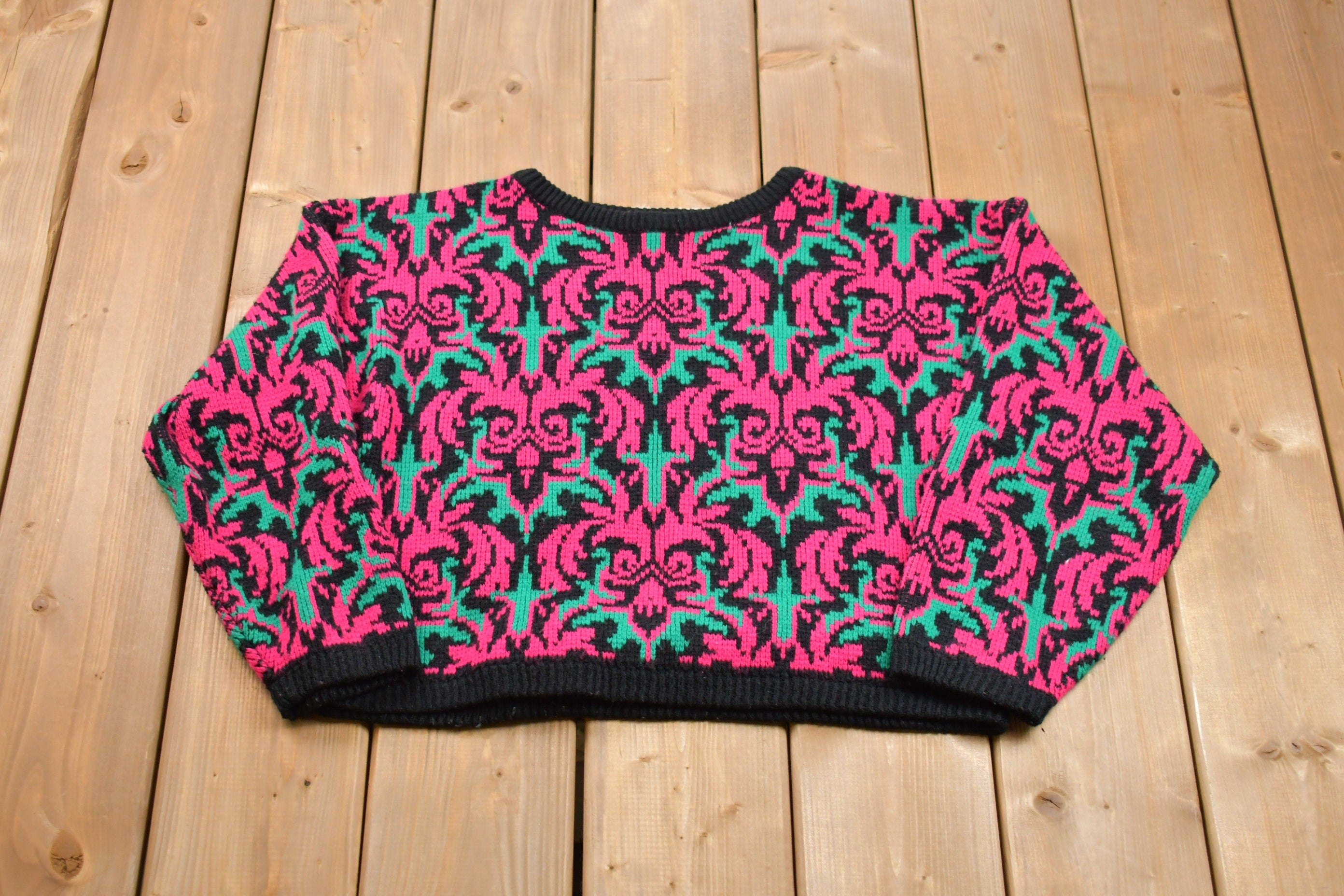 Vintage Symmetric Pattern Knitted Sweater
