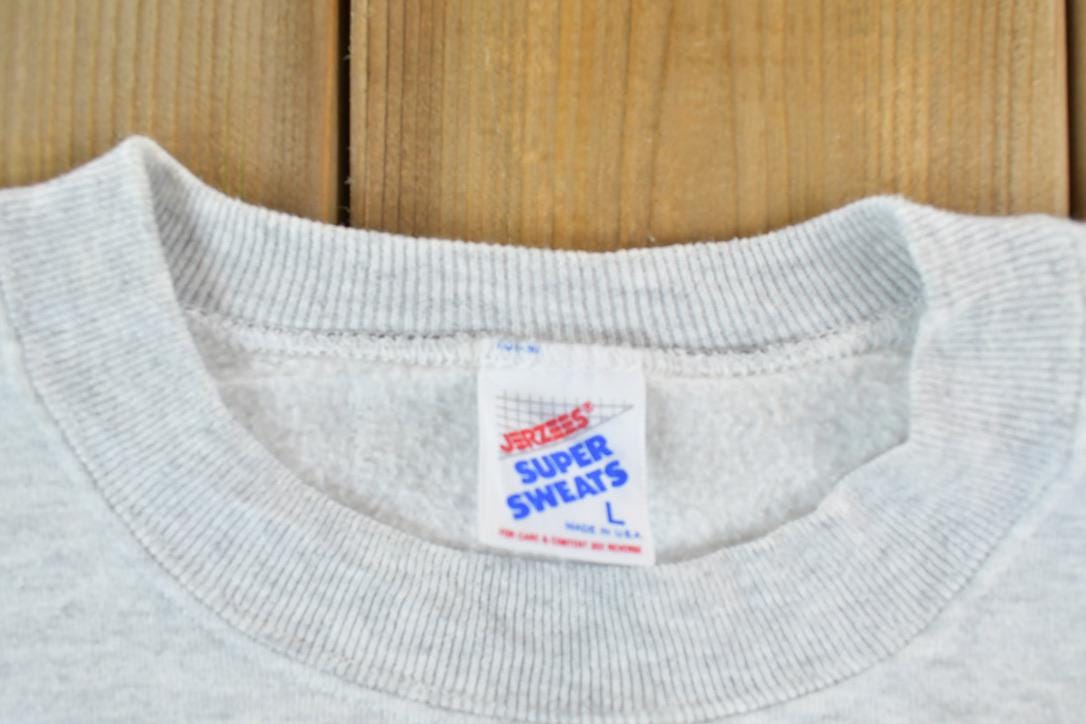 Vintage 1990s NP Ski Club Souvenir Embroidered Crewneck Sweatshirt