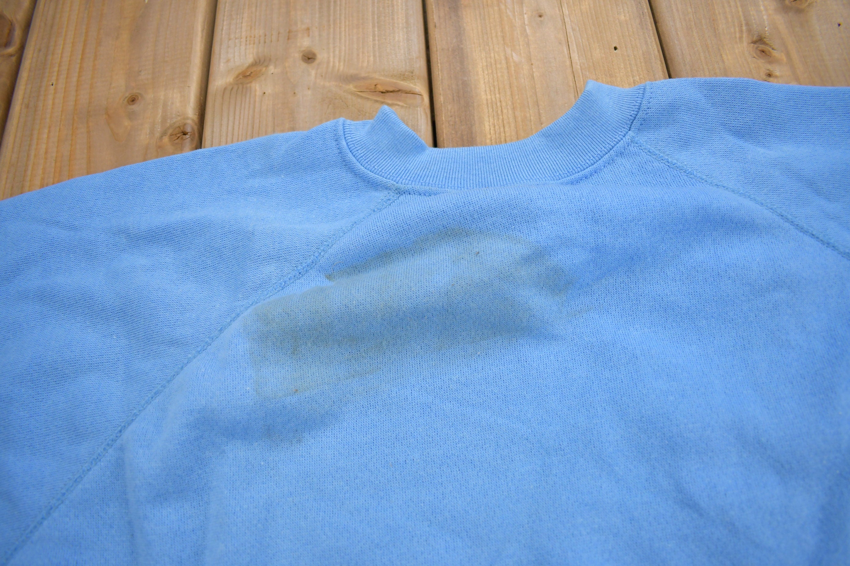 Vintage 1980s Light Blue Blank Raglan Crewneck Sweatshirt