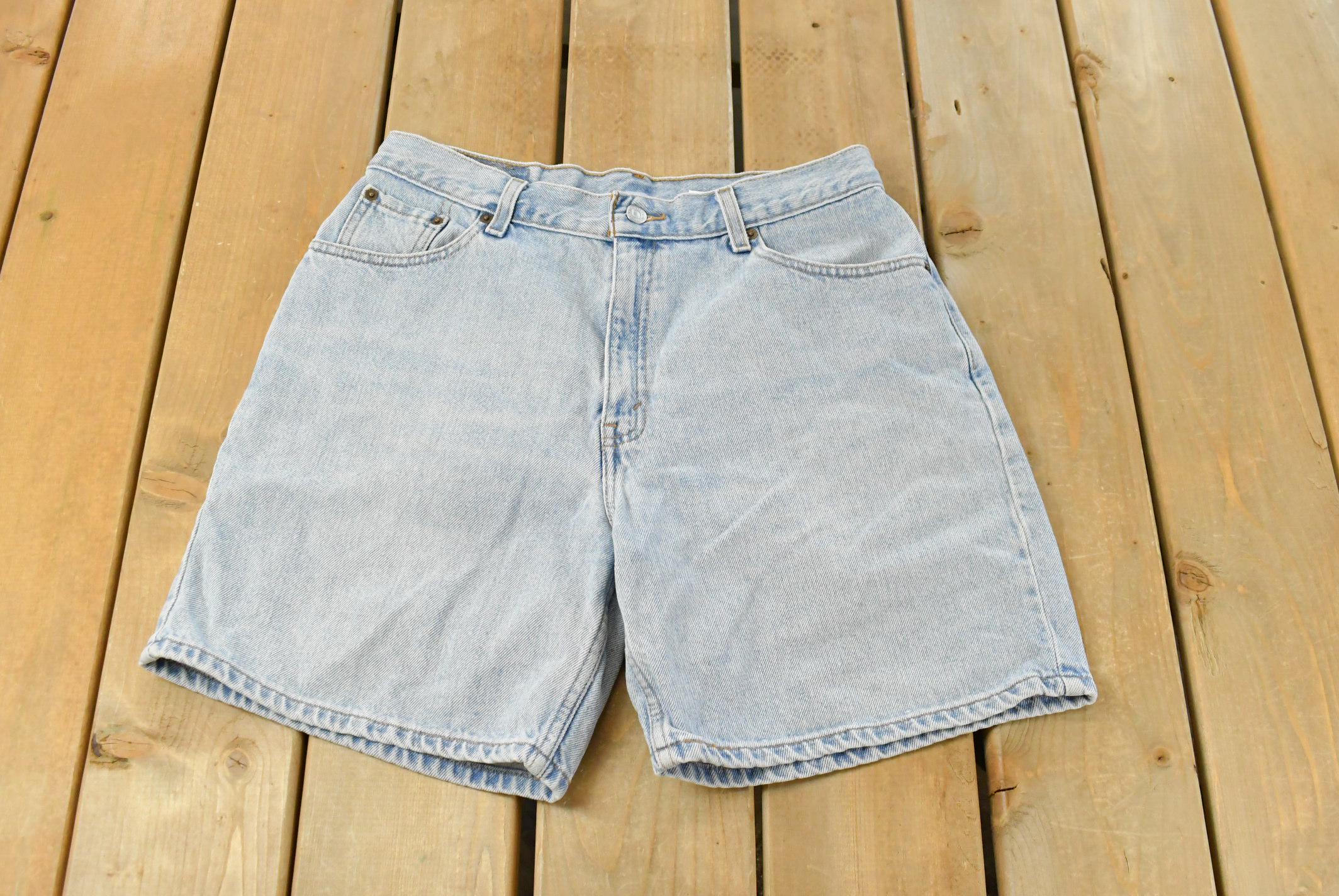 Vintage 1990s Levi's Denim Jean Shorts Women's 31
