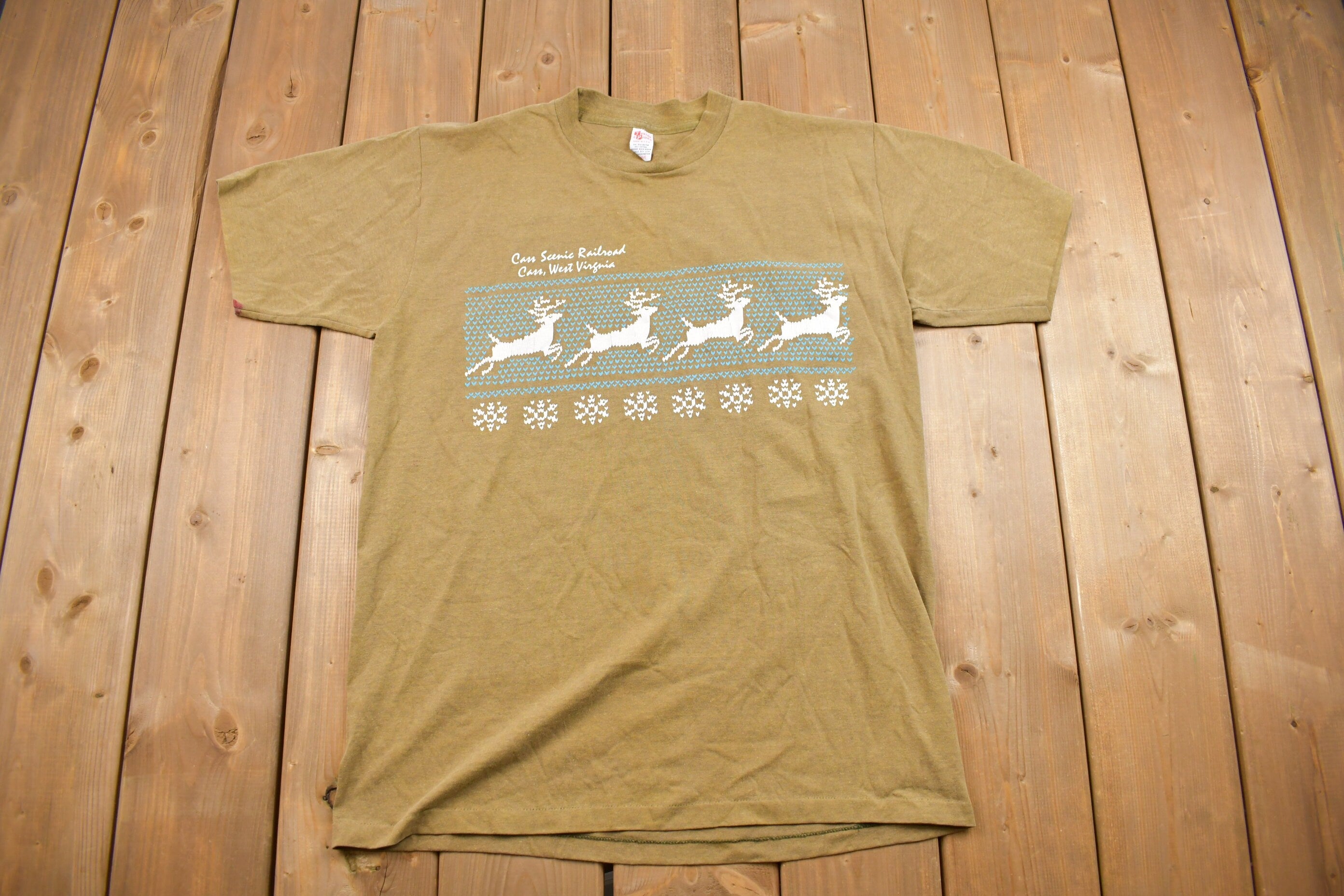 Vintage 1990s Christmas Deer Graphic T Shirt