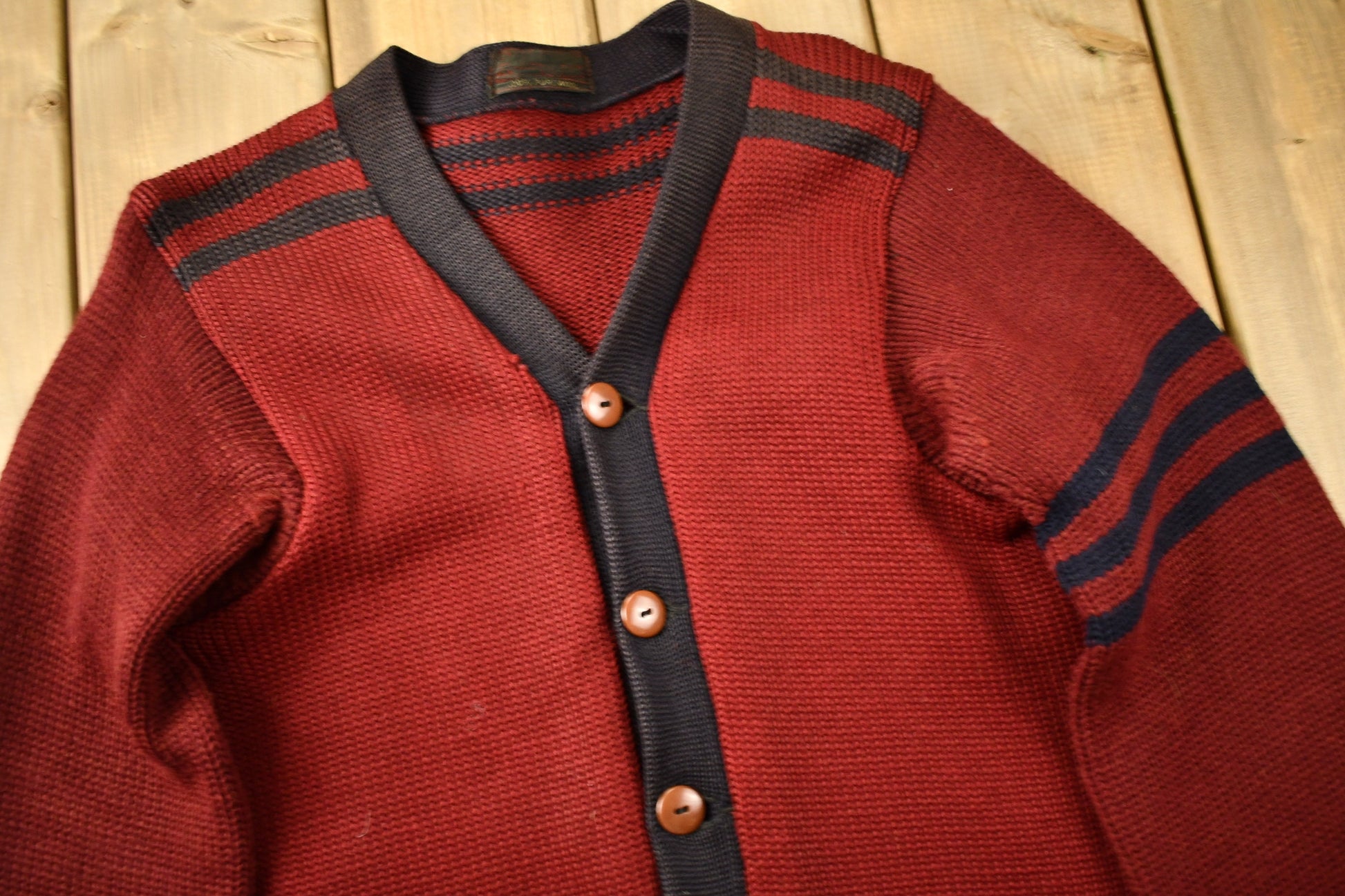 Vintage 1950s 100% Wool Knitted Cardigan Sweater