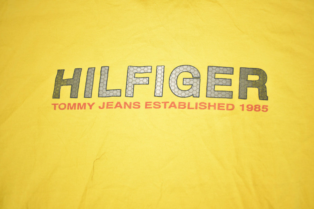 Vintage 1990s Tommy Hilfiger Tommy Jeans Graphic T Shirt