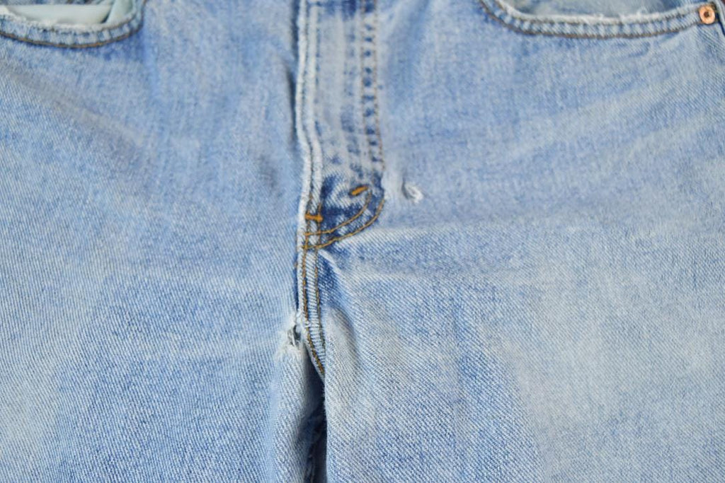 Vintage 1960s Levi Strauss Red Tab Denim Jeans Size 30 x 29 Made In USA