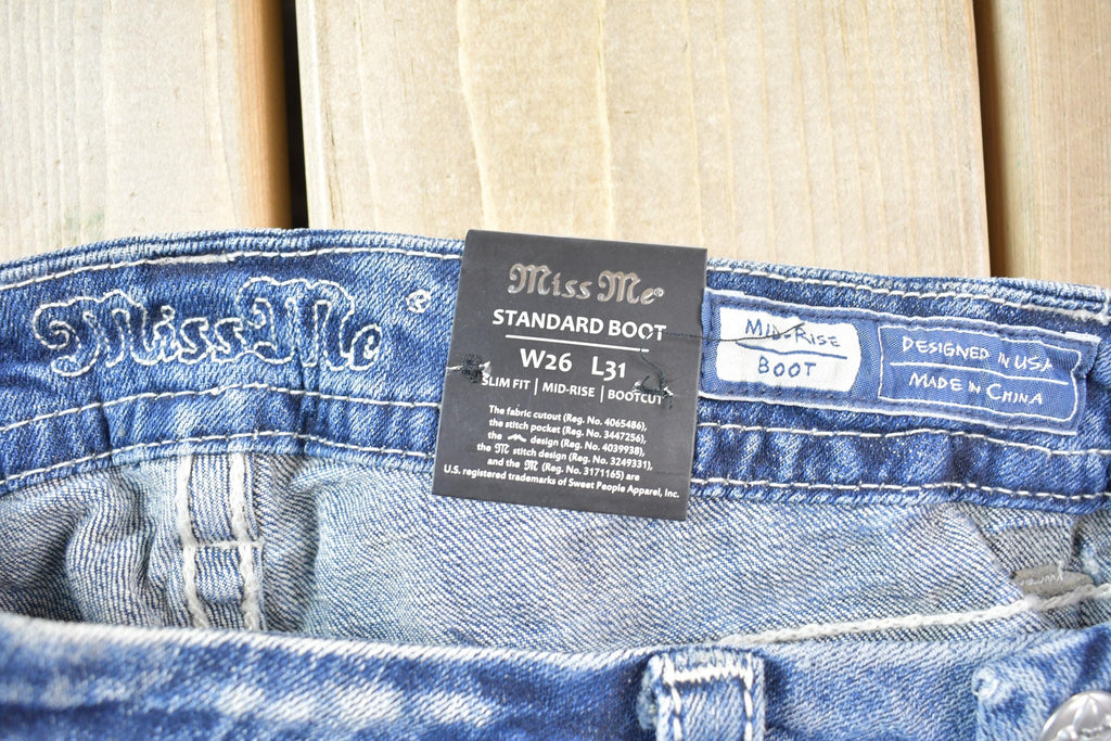 Vintage Y2K Miss Me Bedazzled Mid Rise Jeans Size 26x31