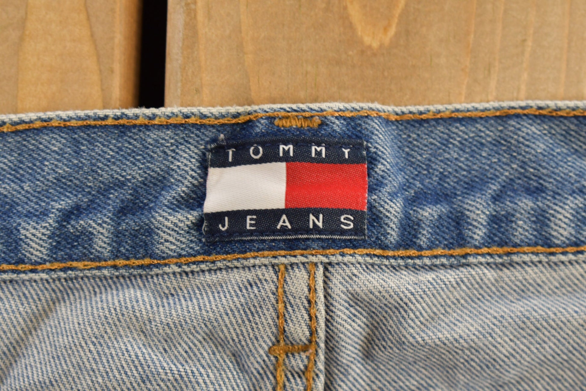 Vintage 1990s Tommy Hilfiger Denim Jeans Size 38 x 30