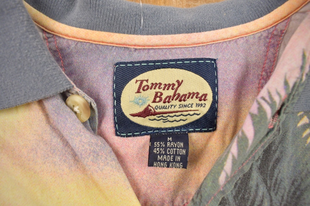 Vintage 1990s Tommy Bahama Button Up Shirt  1990s Button Up  Vintage Flannel  Basic Button Up