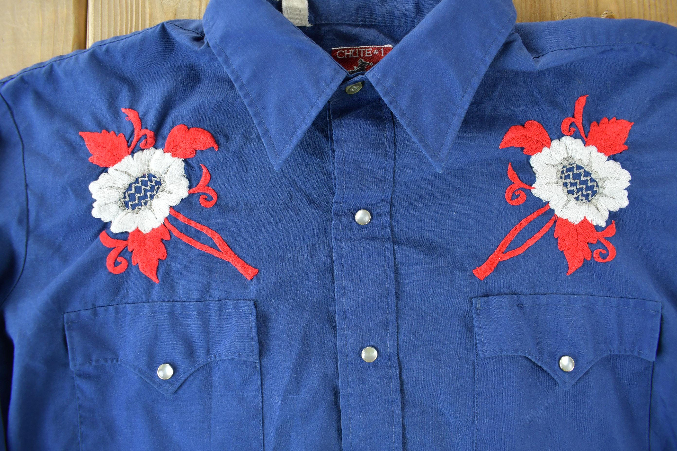 Vintage 1970s Chute #1 Western Wear Pearl Snap Embroidered Button Up Shirt  Made In USA  Size Large  True Vintage  Cowboy Shirt