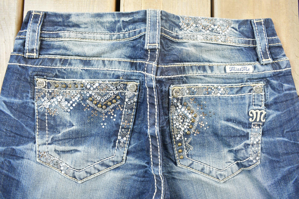 Vintage Y2K Miss Me Bedazzled Low Rise Jeans Size 26x32