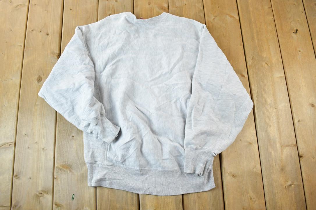 Vintage 1990s Vikings Basketball Lee Cross Grain Souvenir Crewneck Sweatshirt Made In USA