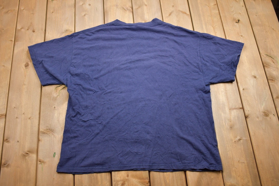 Vintage 1990s Disney Eeyore Graphic T-Shirt  Graphic  80s  90s  Streetwear  Retro Style  Walt Disney World  90s Disney  90s Eeyore