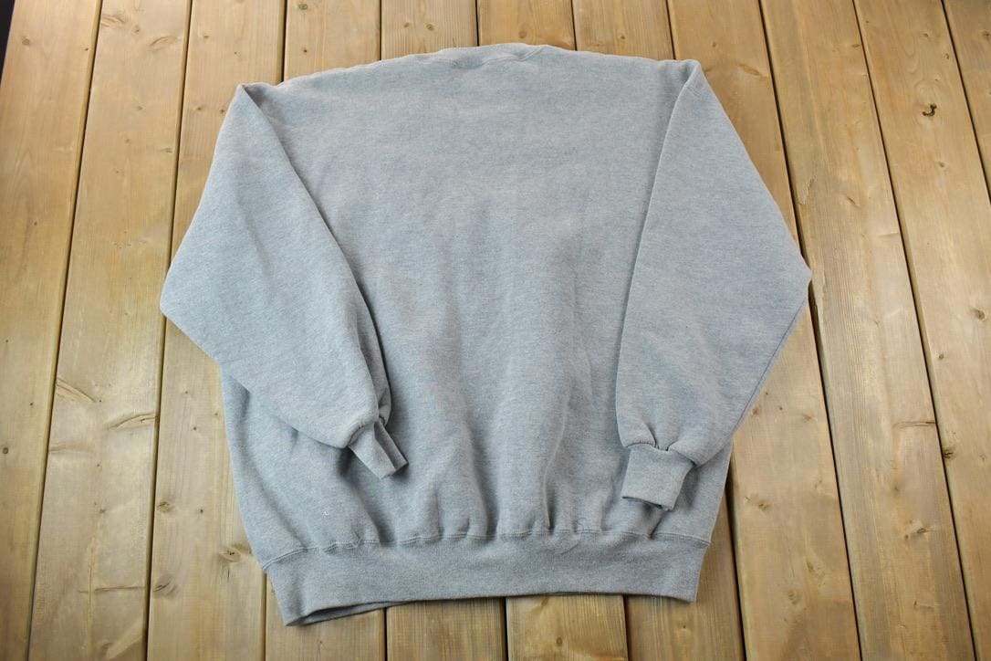 Vintage 1990s Russell Athletics Blank Crewneck Sweatshirt
