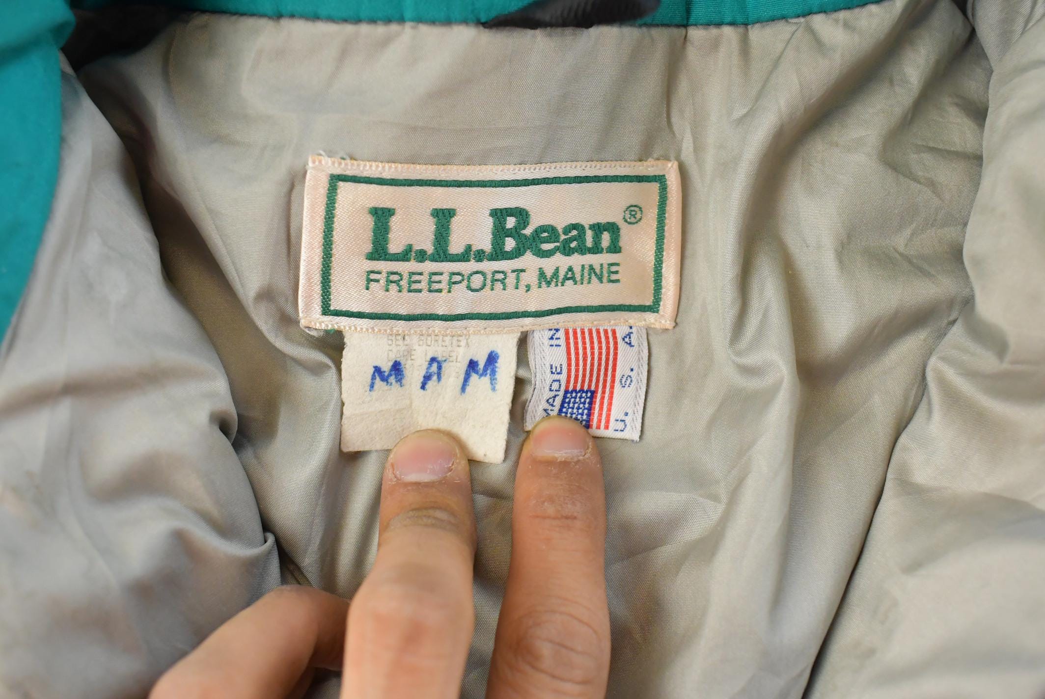 Vintage 1990s L.L. Bean Gore Tex Parka Jacket Women's L / Vintage Winter Jacket / Full Zip / Made in USA / 90s LL Bean