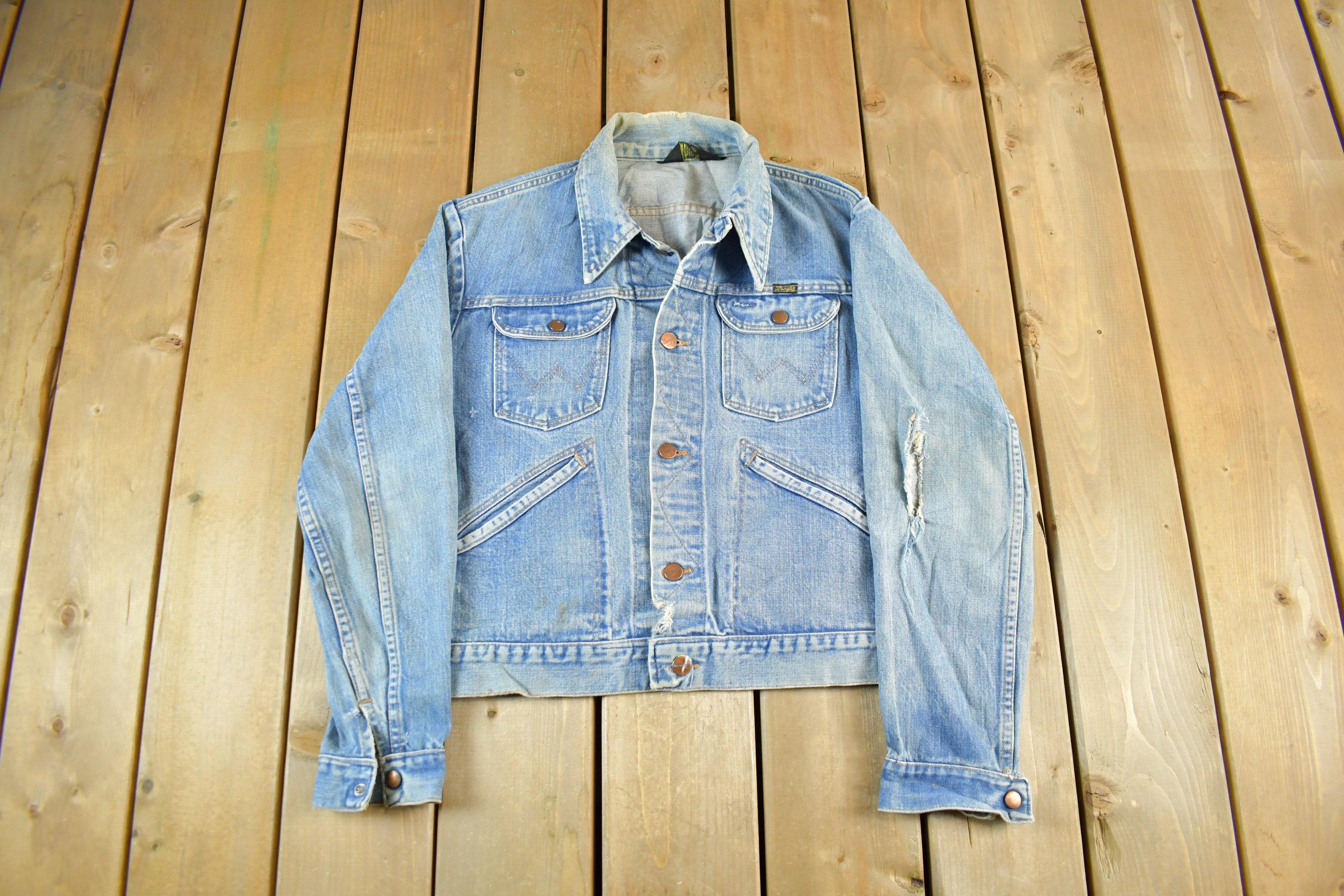 Vintage 1970s Wrangler Workwear Distressed Denim Trucker Jean Jacket XS-S