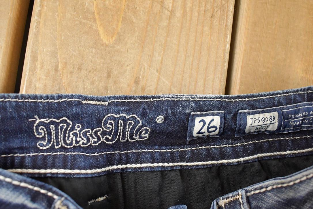 Vintage Deadstock Y2K Miss Me Bedazzled Low Rise Jeans Women's Size 26x31