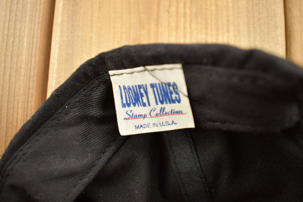 Vintage 1990s Looney Tunes Embroidered Snap Back Hat