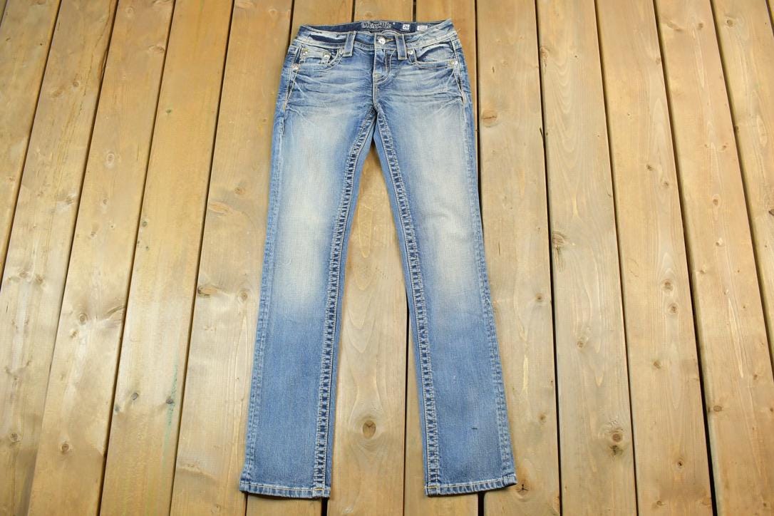 Vintage Y2K Miss Me Bedazzled Low Rise Jeans Size 26x31