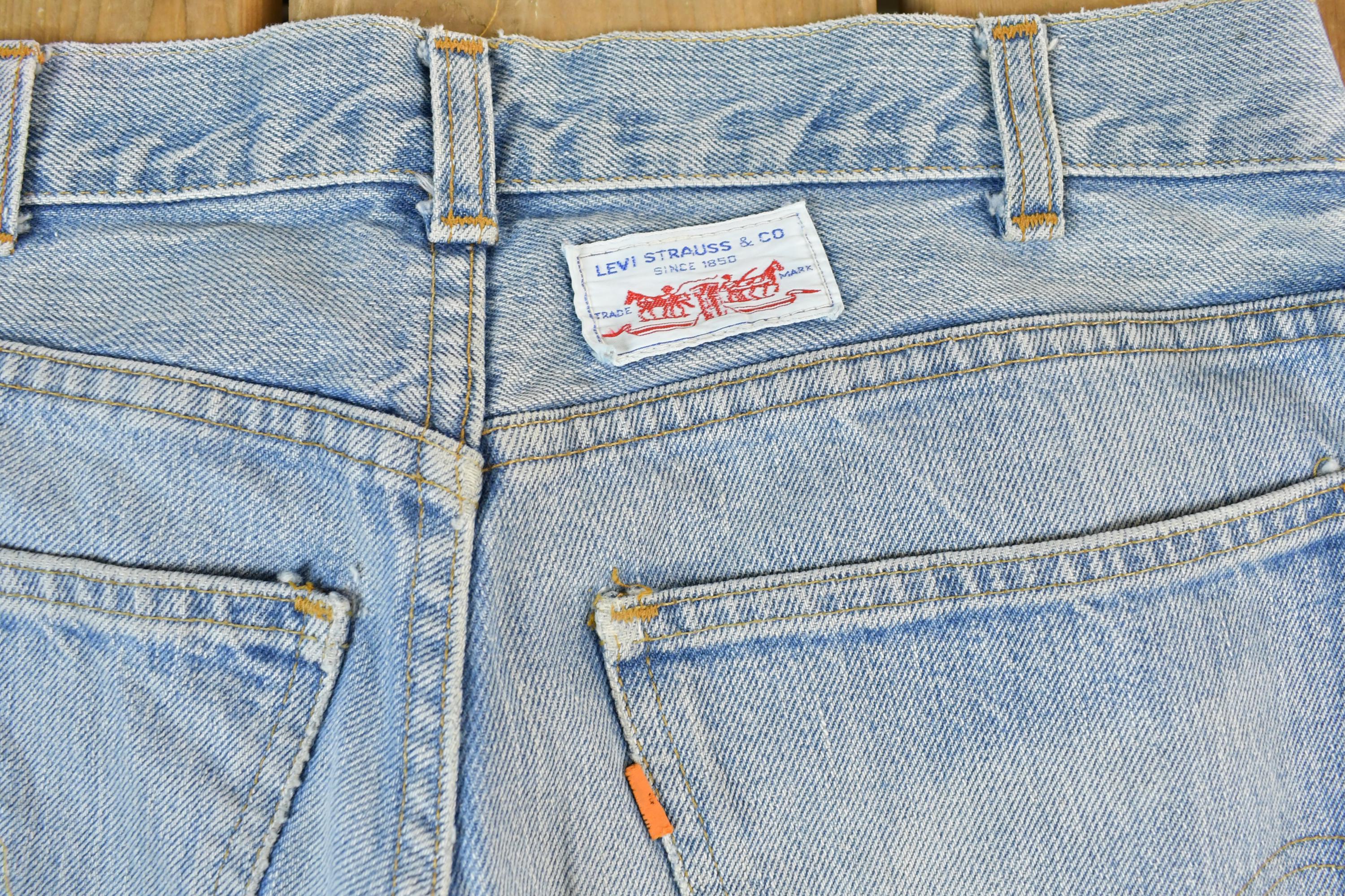 Vintage 1990s Levi Strauss Orange Tab Denim Bell Bottom Wide Leg Jeans Size 32 x 27
