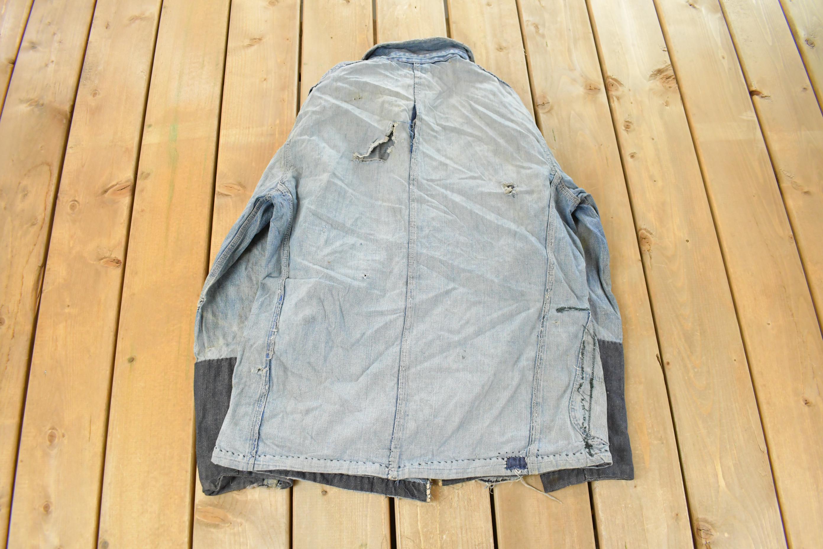 Vintage 1950s Sanforized Denim Thrashed Distressed Denim Button Up Shirt Men's Medium