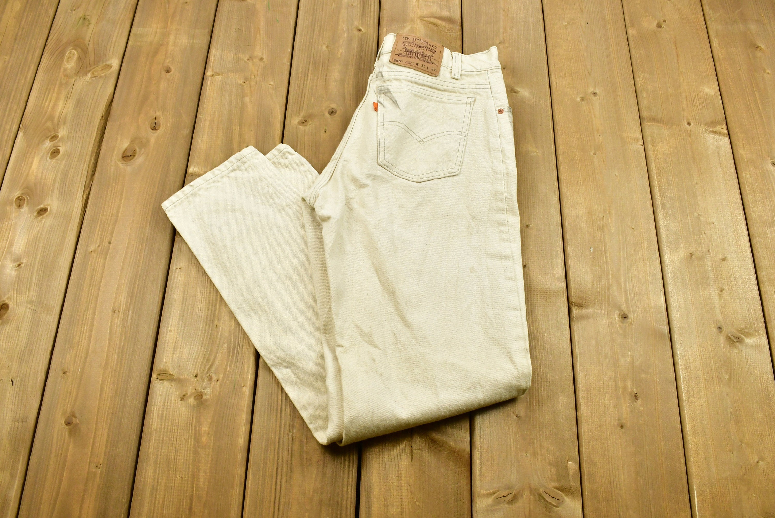 Vintage 90's Levi's 550 Orange Tab Jeans Size 31 x 34