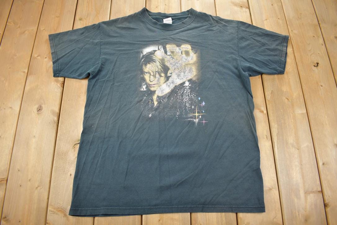 Vintage 2003 David Bowie Reality Tour Band Shirt