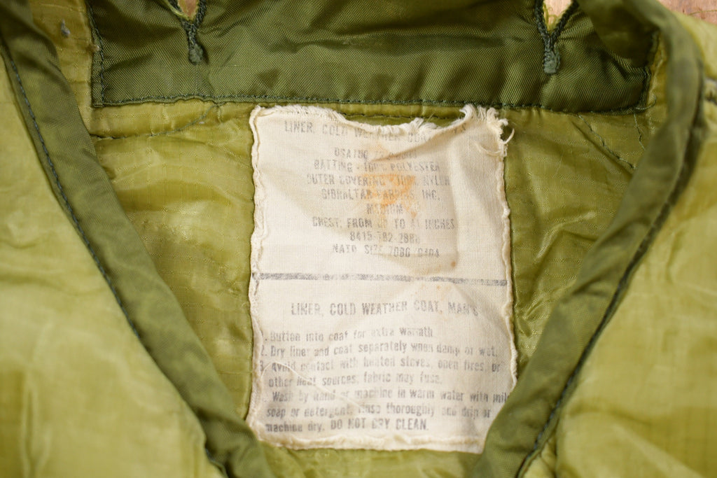 Vintage 1980s Military M65 Liner Jacket / Button Up Jacket / Army Green / Vintage Army / Streetwear Fashion / Army Jacket / 80s Liner