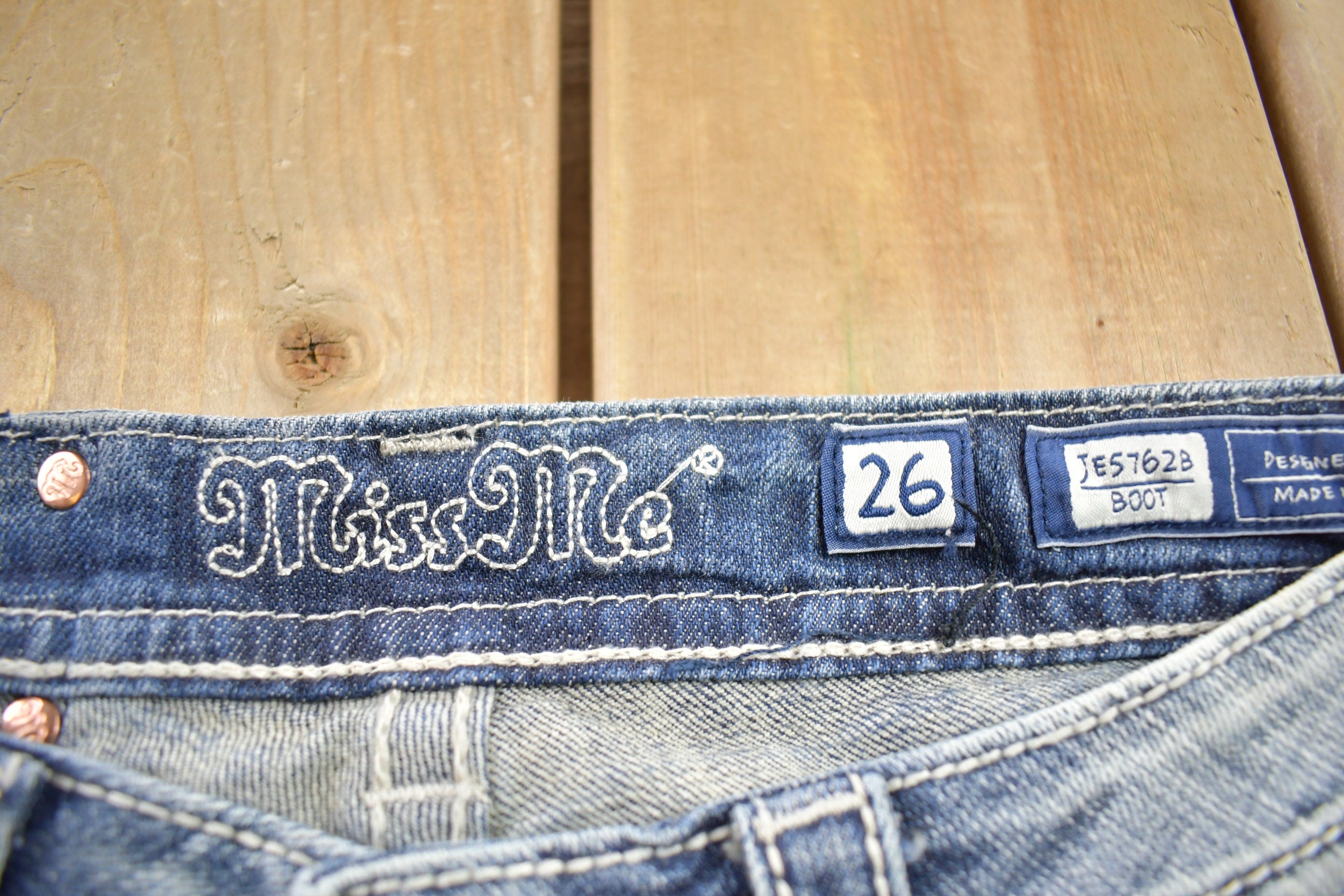 Vintage Y2K Miss Me Bedazzled Low Rise Jeans Size 26x32