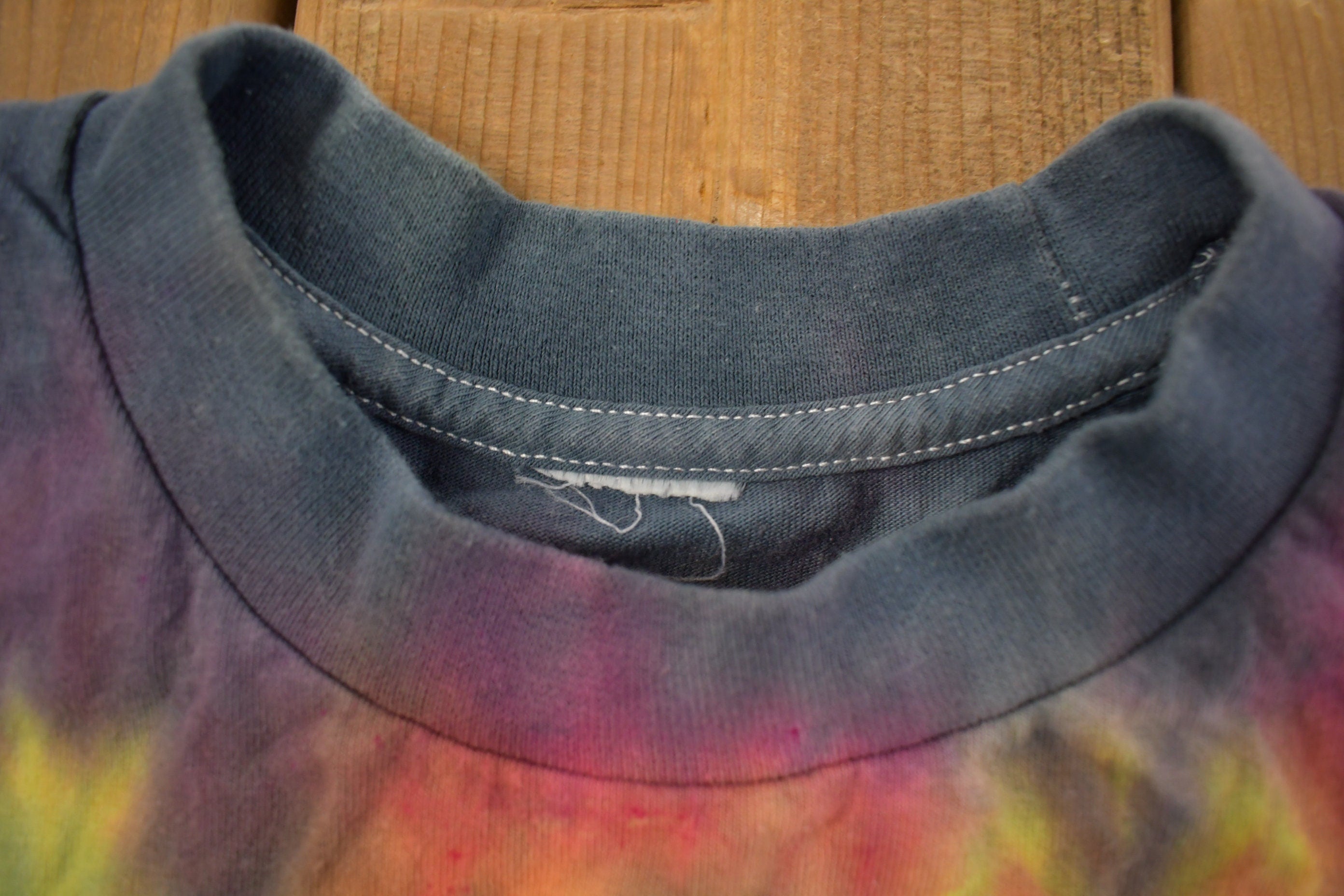 Vintage 1990s Abstract Flower Tie Dye Graphic T Shirt