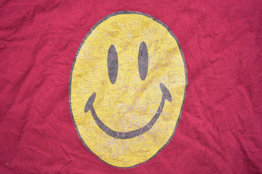 Vintage 1990s Smiley Face Graphic T Shirt