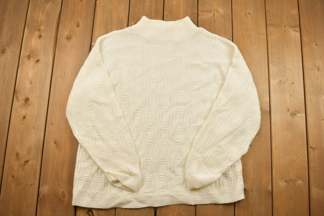 Vintage 1990s White Knitted Crewneck Sweater