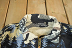 Vintage 1990s Wolf Theme Graphic Sweater Jacket Adult XL