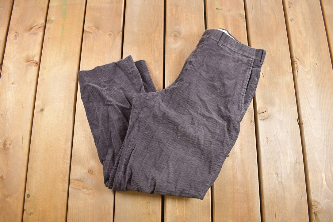 Vintage 1990s Corduroy Pants Size 33 x 27.5 / American Vintage / Streetwear Fashion / Vintage Pants / True Vintage / Casual Pants / Cords