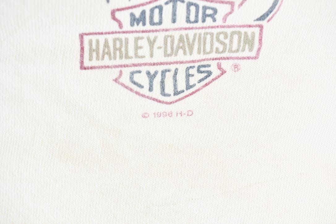 Vintage 1996 Harley Davidson Motorcycles Denver Colorado Single Stitch Short Sleeve Henley Graphic T-Shirt