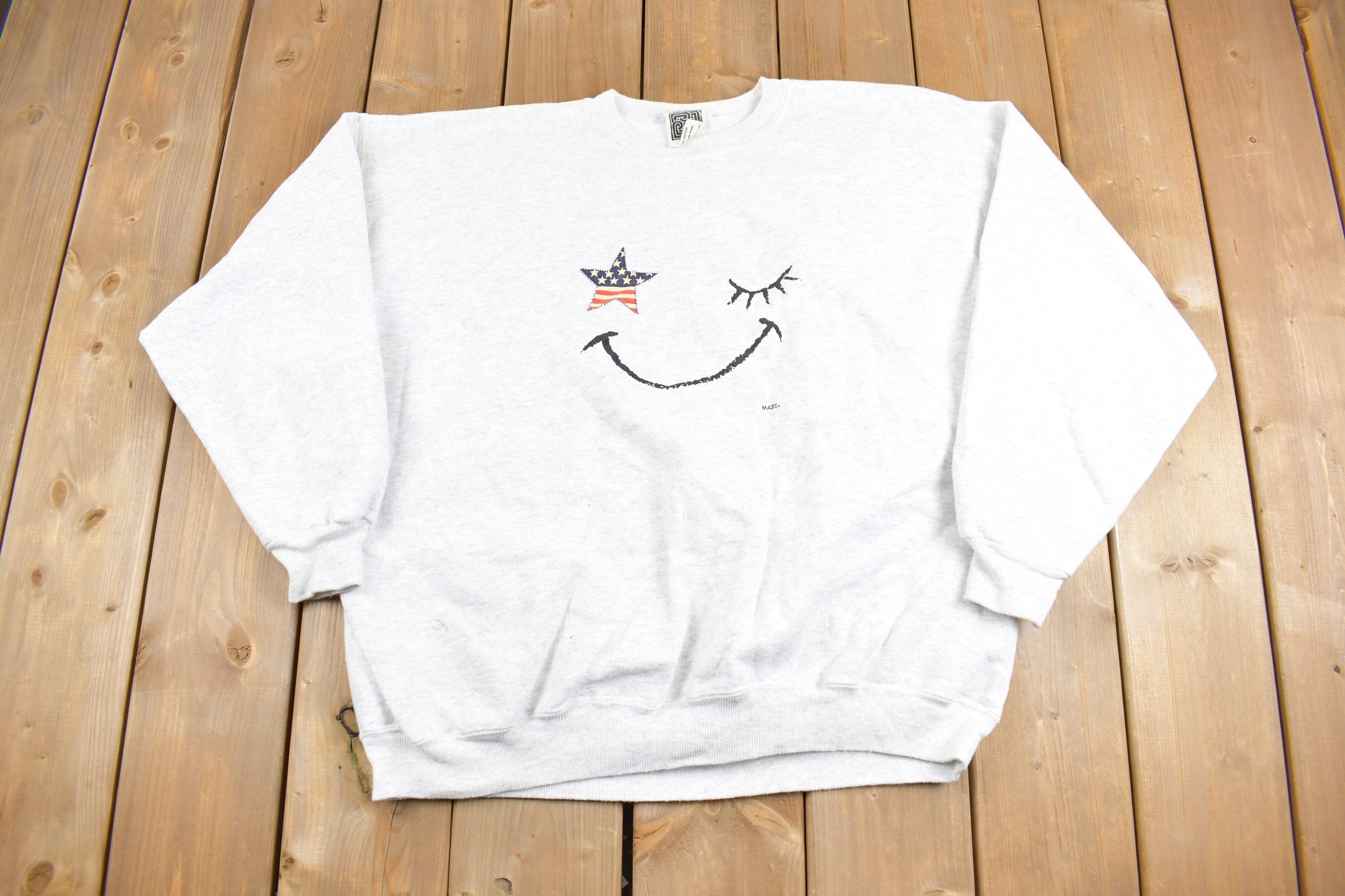 Vintage 1990s Patriotic Smiley Graphic Crewneck Sweater