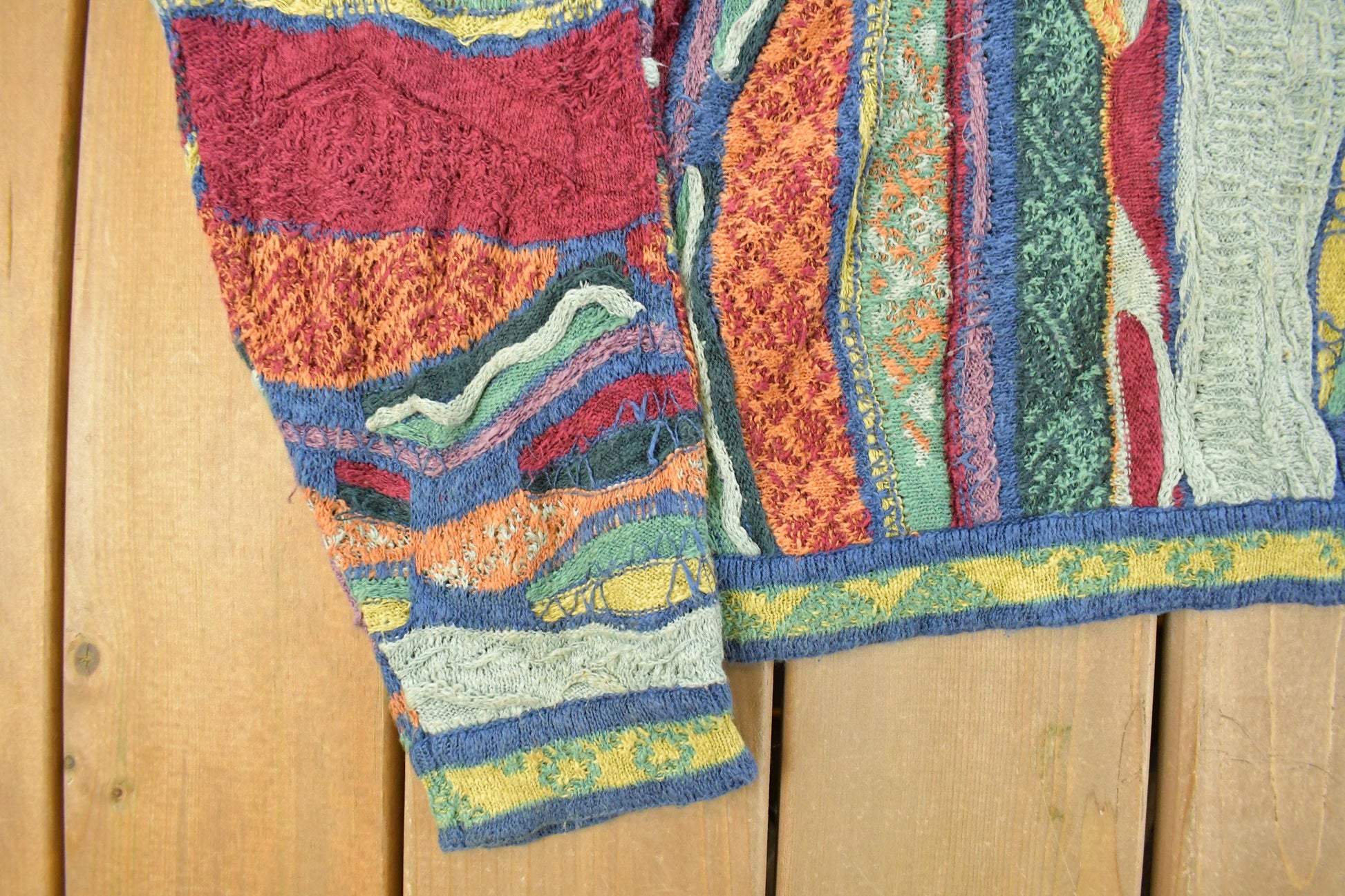 Vintage 1990s Coogi Classic 3D Knit Abstract Crewneck Sweater Men's Large