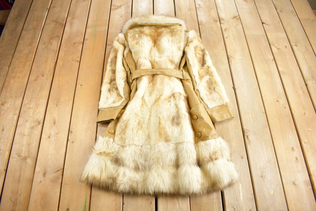 Vintage 1970s Silver Raccoon Fur Coat