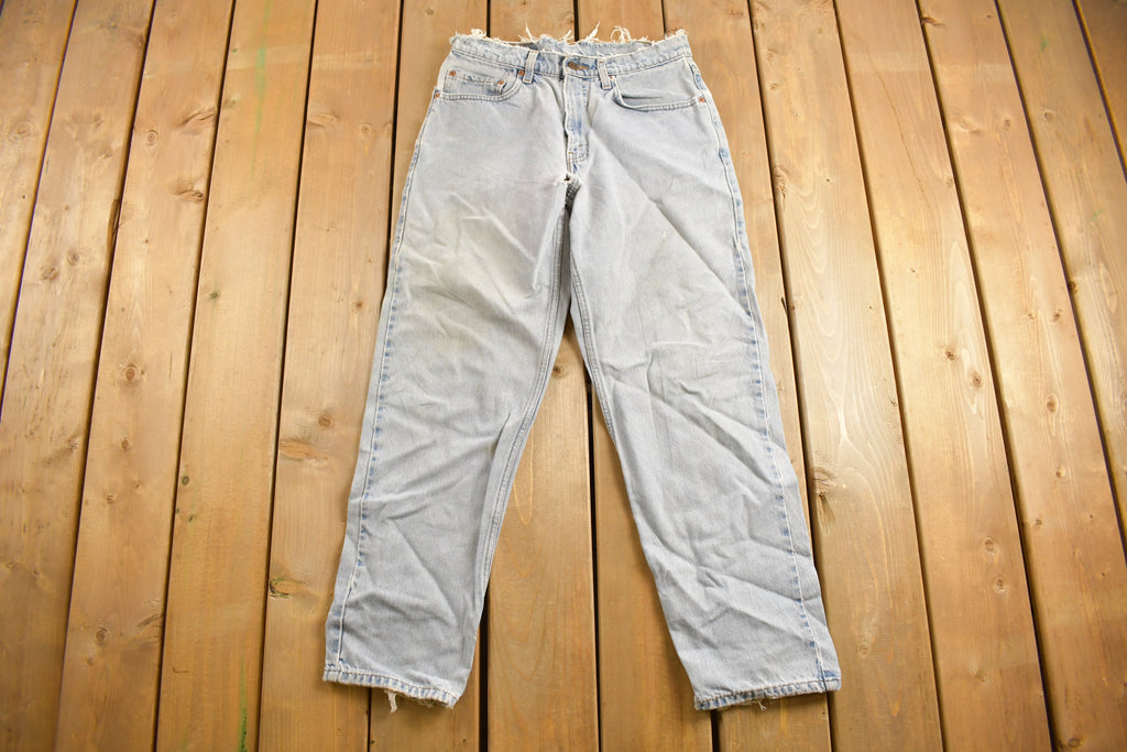 Vintage 1990s Levi's 550 Red Tab Jeans Size 30 x 28.5