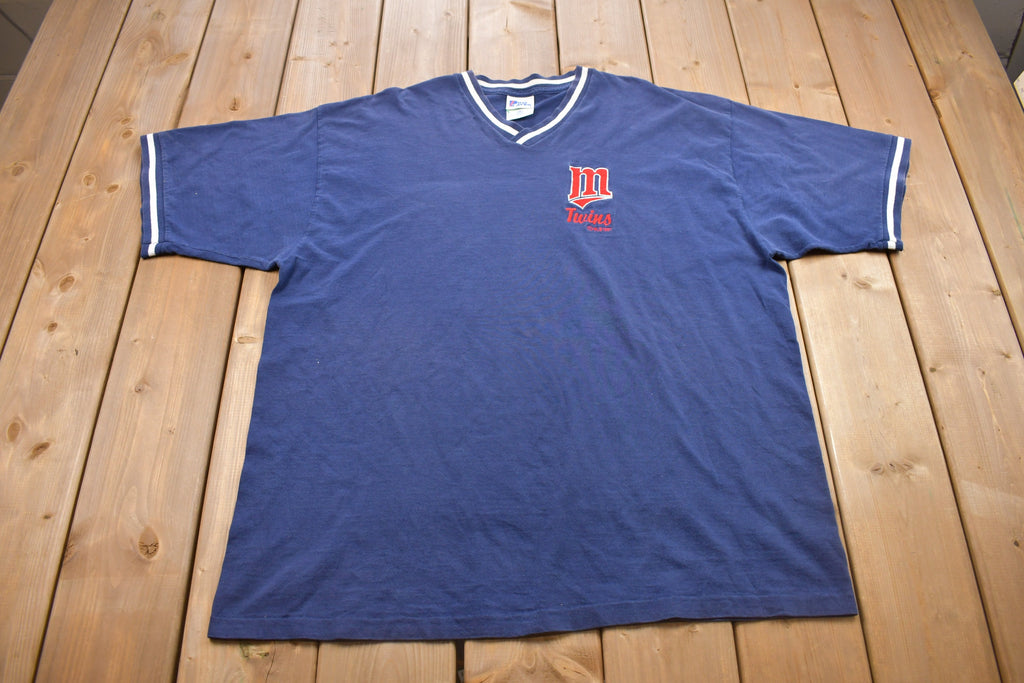 Vintage 1997 Pro Player Minnesota Twins Graphic Shirt