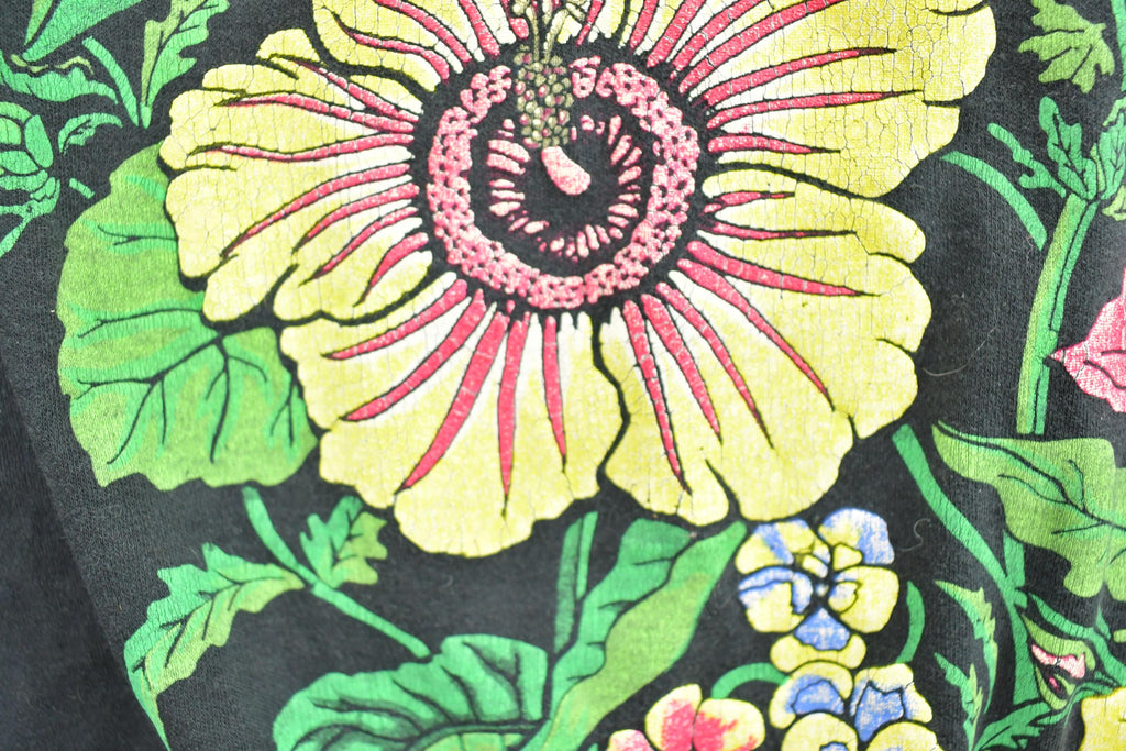 Vintage 1990s Variety Floral Design Graphic T-Shirt