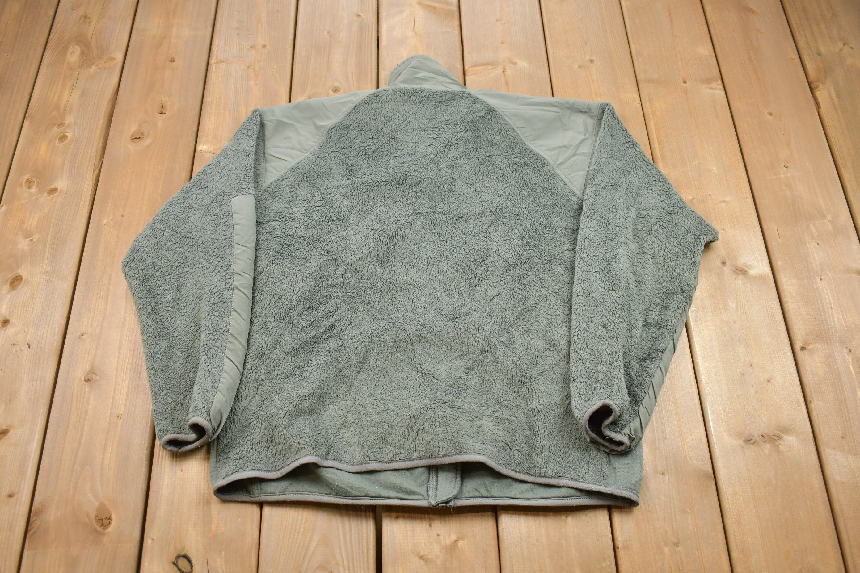 Vintage 1990s Non Branded Fleece Zip Up Sweater