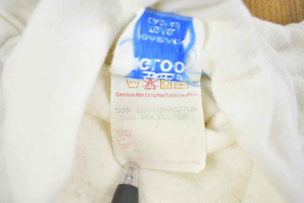 Vintage 1990s Igloo Winter Sports Turtle Neck