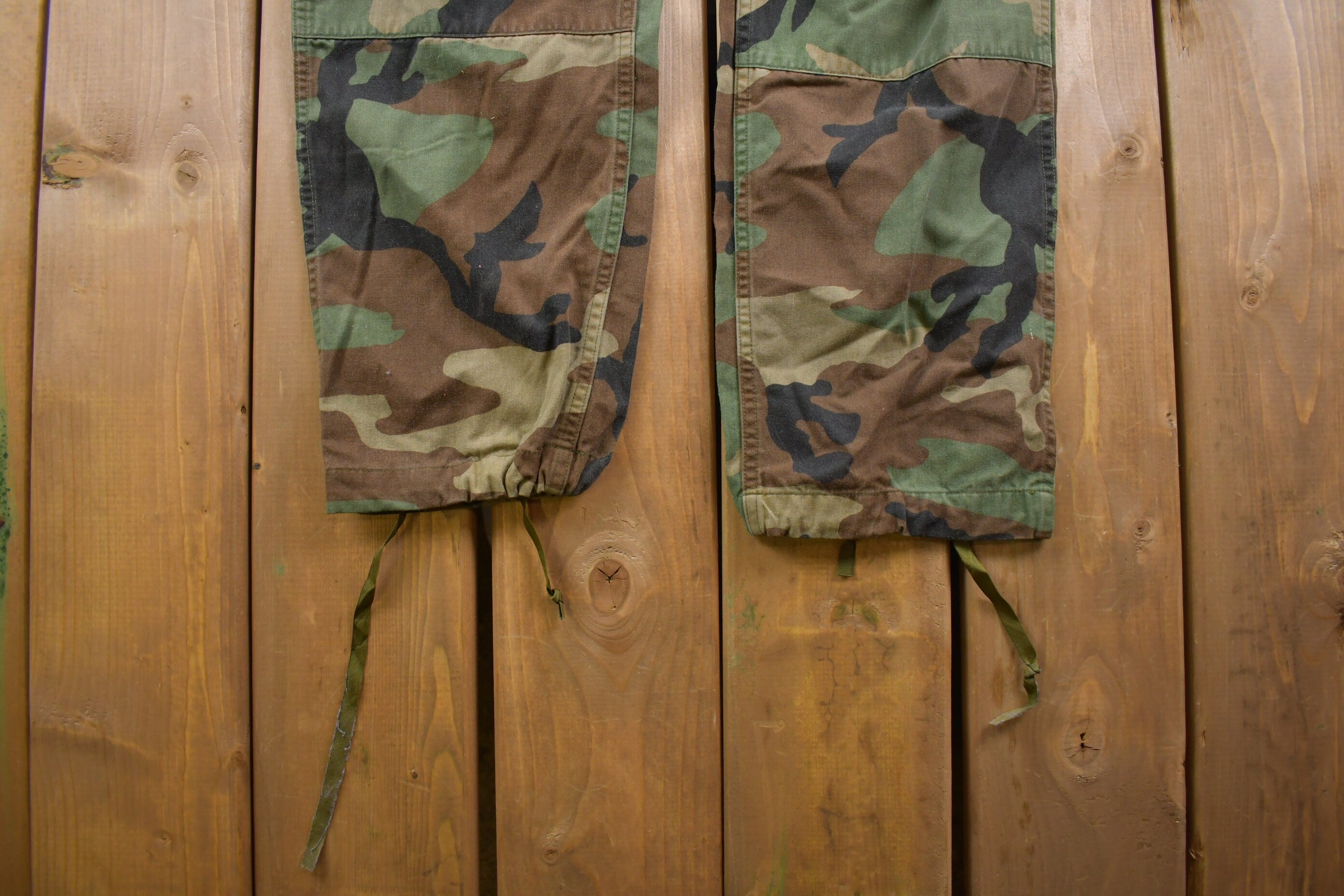 Vintage 2001 Military Woodland Camouflage Cargo Pocket Pants 30 x 30