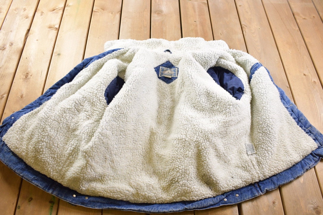 Vintage 1990s Brittania Outerwear Sherpa Lined Denim Jacket / Vintage Denim / Streetwear / Vintage Fall Outerwear / Fall Jacket / Button Up