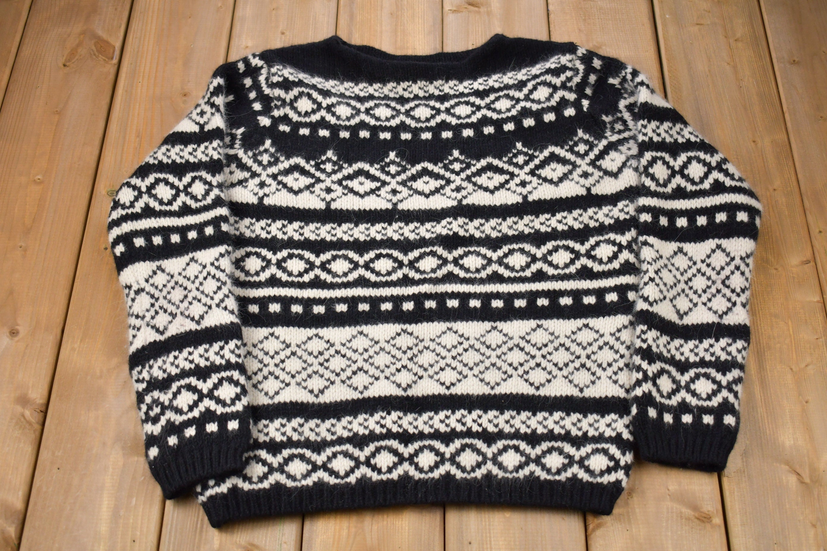 Vintage 1980s Eddie Bauer Lambswool Wool Sweater