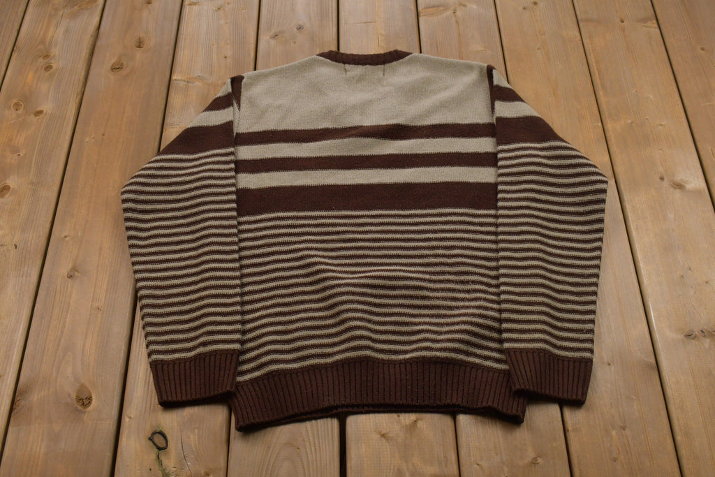 1970s Vintage Uniworth Knitted V Neck Sweater