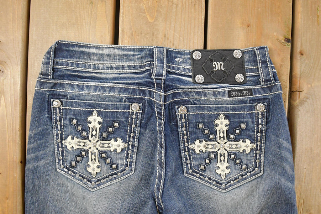 Vintage Deadstock Y2K Miss Me Bedazzled Low Rise Jeans Women's Size 26x31 / Boot Cut Jeans / 2000's Embroidered Contrast Stitched Denim