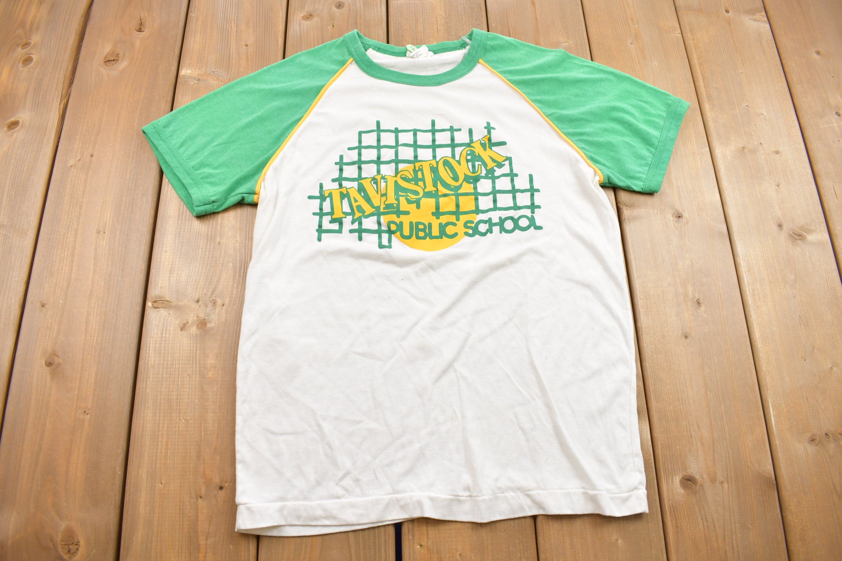Vintage 1980s Tavistock Public School Graphic T Shirt
